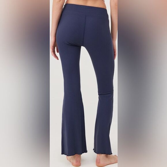 NWT Outdoor Voices Rib Kick Flare Rain rare XXS Athleisure Pants - Picture 5 of 9